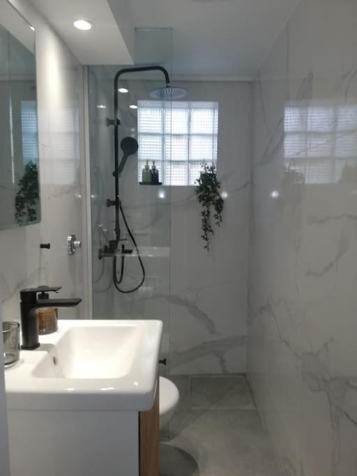 Brio Luxurious Urban Stay In Heraklio,Wifi,Αc Iráklio Kültér fotó